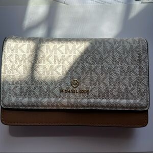 Michael kors Crossbody Bag